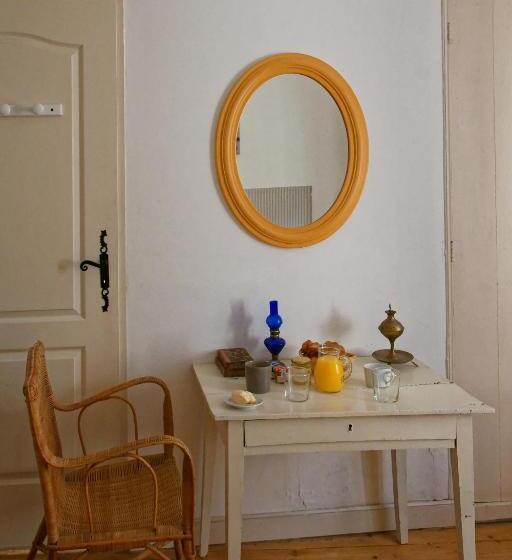Family Suite, Maison Rives   Village Du Livre De Montolieu