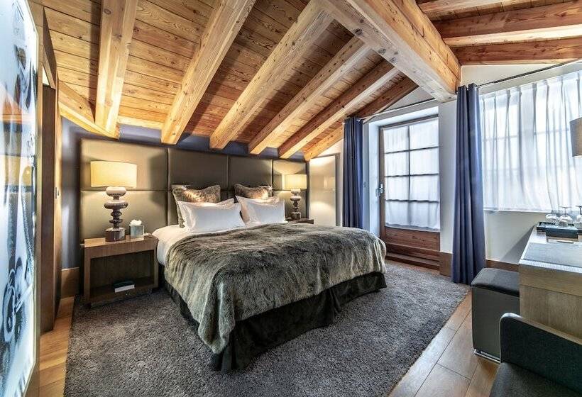 Номер Стандарт, Hôtel Le Strato