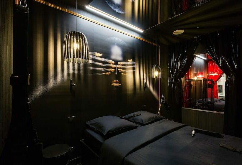 اتاق لوکس, Love Hôtel   Adults Only