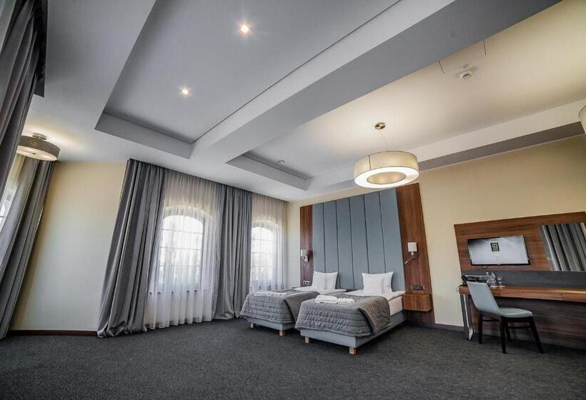 Family Suite, Wodnik