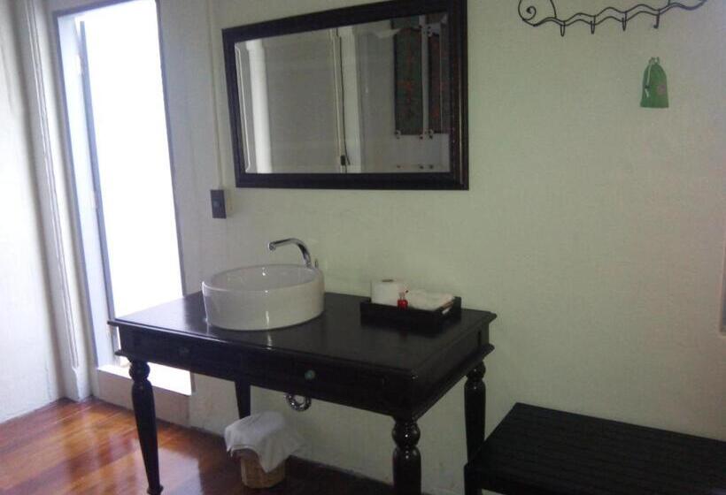 Семейный Номер, Thaweesuk Heritage Homestay