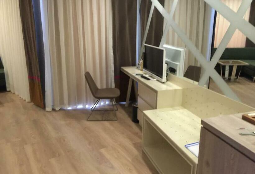 Pokój Standard Wewnętrzny, Delphin Be Grand Resort