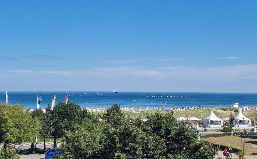 Номер Стандарт Вид на Море, Ostseehotel Warnemünde