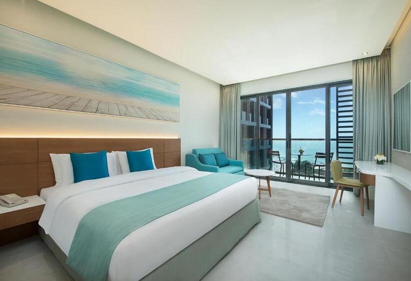 스탠다드 발코니 룸 바다 전망, Wyndham Garden Ajman Corniche