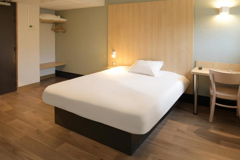 Номер Стандарт, B&b Hotel Angoulême
