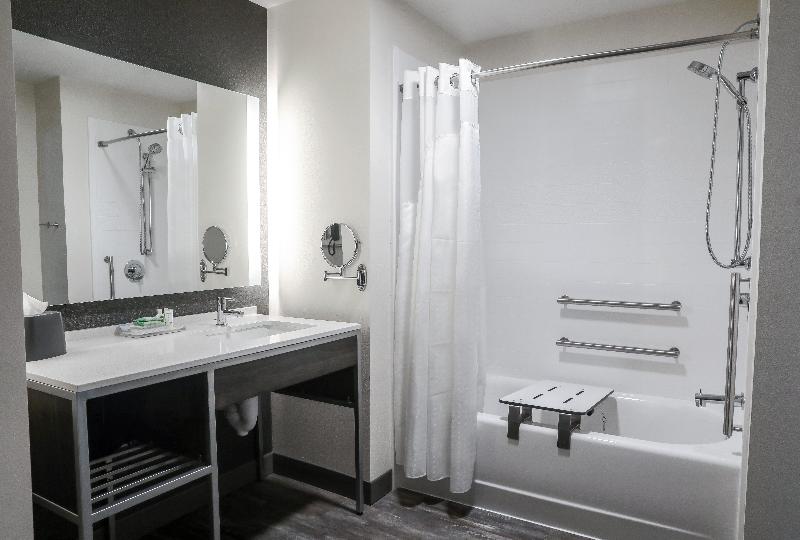 Quarto Estandar Cama King, Holiday Inn & Suites Sioux Falls   Airport, An Ihg