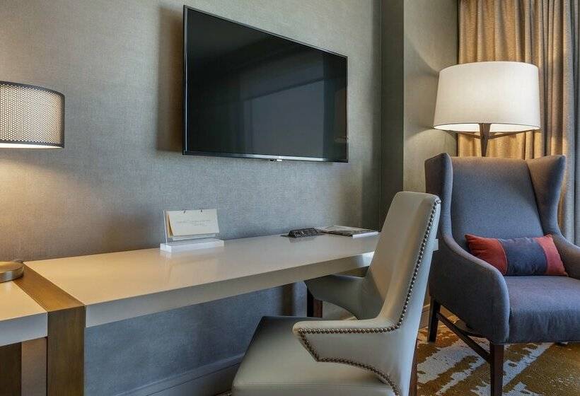 اتاق لوکس, Omni Louisville