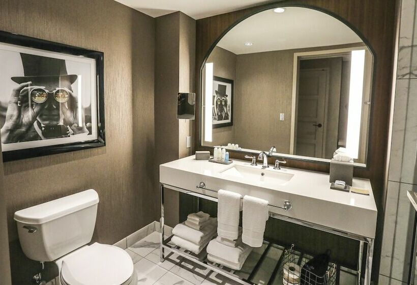 اتاق لوکس, Omni Louisville