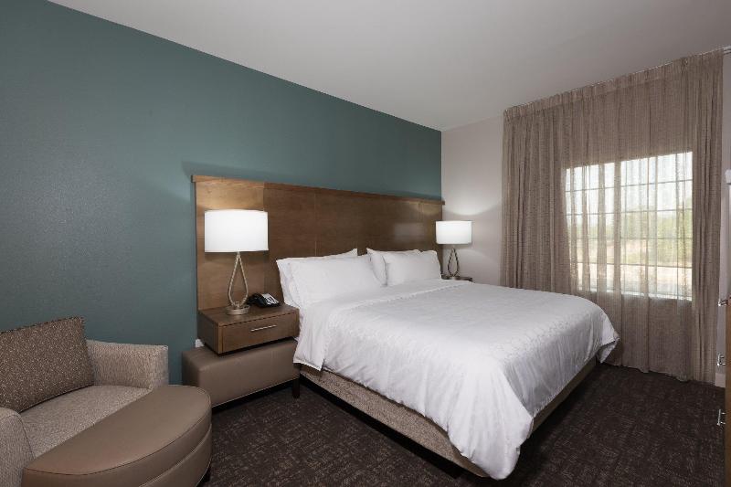 Люкс Кровать Кинг, Staybridge Suites   Lake Jackson, An Ihg