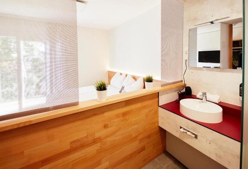 Номер Deluxe с Балконом, I Am Hotel Graz Seiersberg