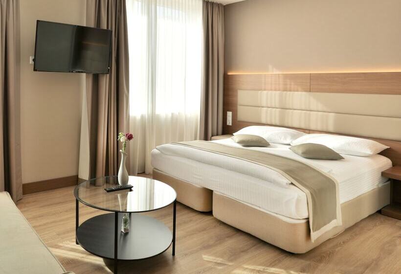 آپارتمان 1 خوابه, Ocak Apartment &
