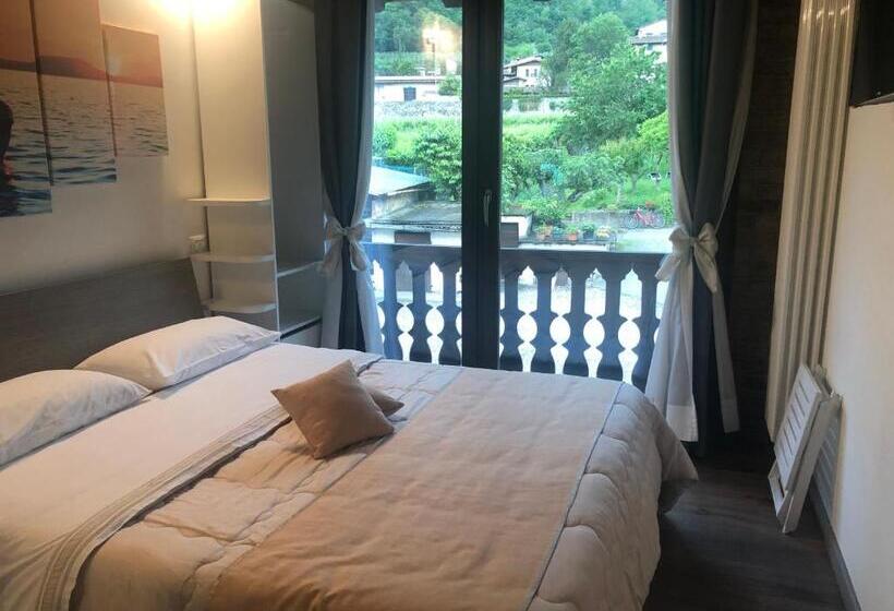 带观景的高级间, La Terrazza Sulle Vigne B&b