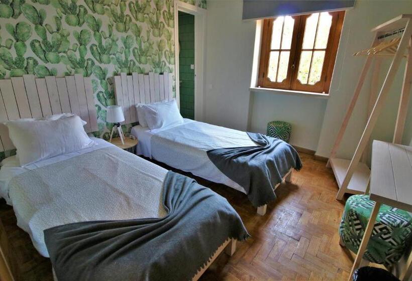 اتاق استاندارد, Nice Way Cascais Hostel & Surf Camp