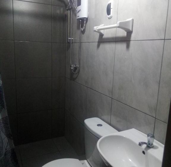 اتاق استاندارد, Sunset Hostel Airport