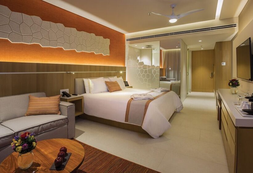 Люкс Клуб, Dreams Vista Cancun Golf & Spa Resort