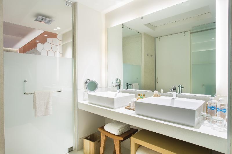 Номер Клуб Кровать Кинг, Dreams Vista Cancun Golf & Spa Resort