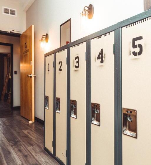 Семейный Номер, The Haven Hostel