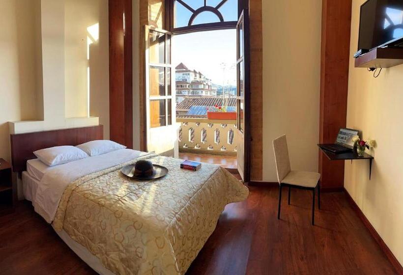 Номер Стандарт с Балконом, Floré Hotel Boutique Cuenca