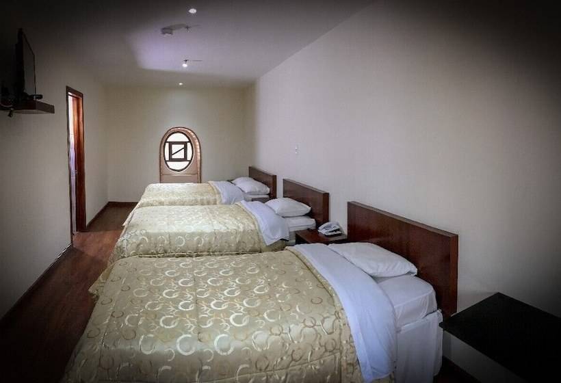 Номер Стандарт Трехместный, Floré Hotel Boutique Cuenca