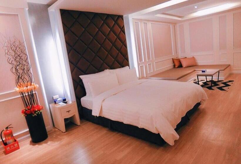 اتاق سوپریور, Shui Nong Motel