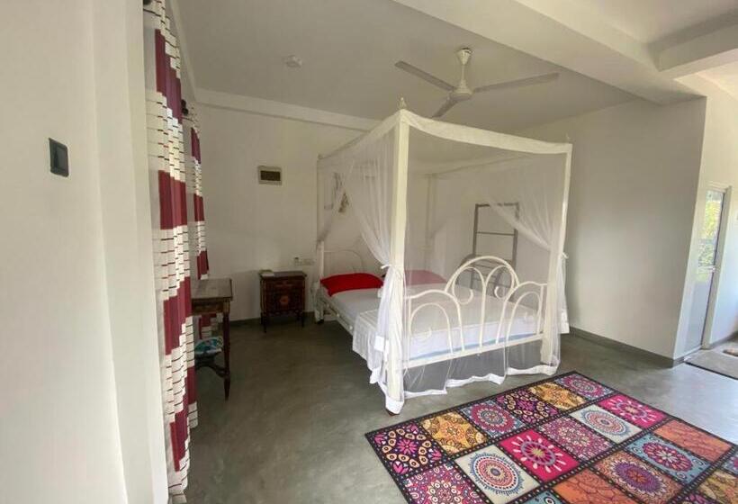 اتاق اکونومی, Sun & Moon Good View Villa