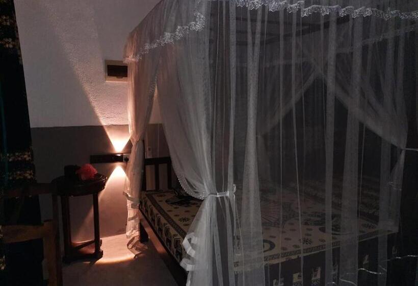 اتاق لوکس, Sun & Moon Good View Villa