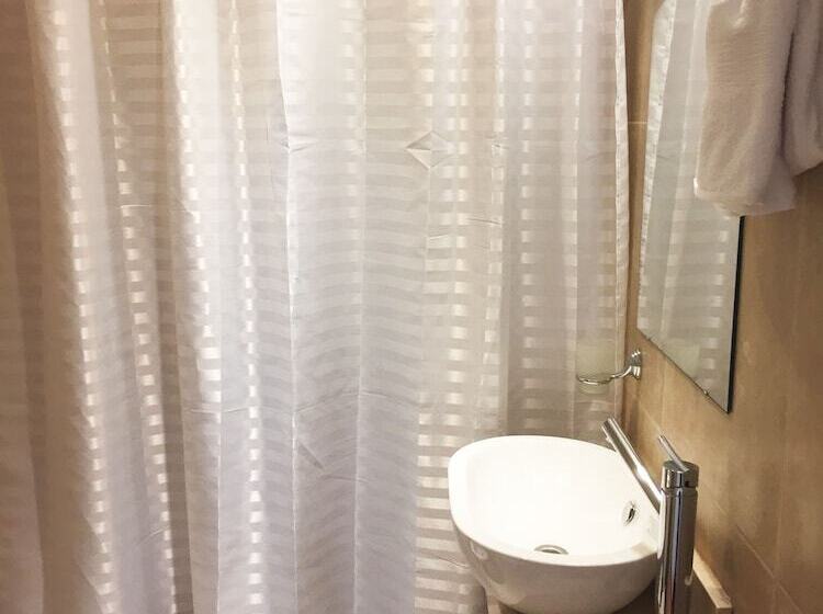 标准间, Circus Hostel&hotel Montevideo