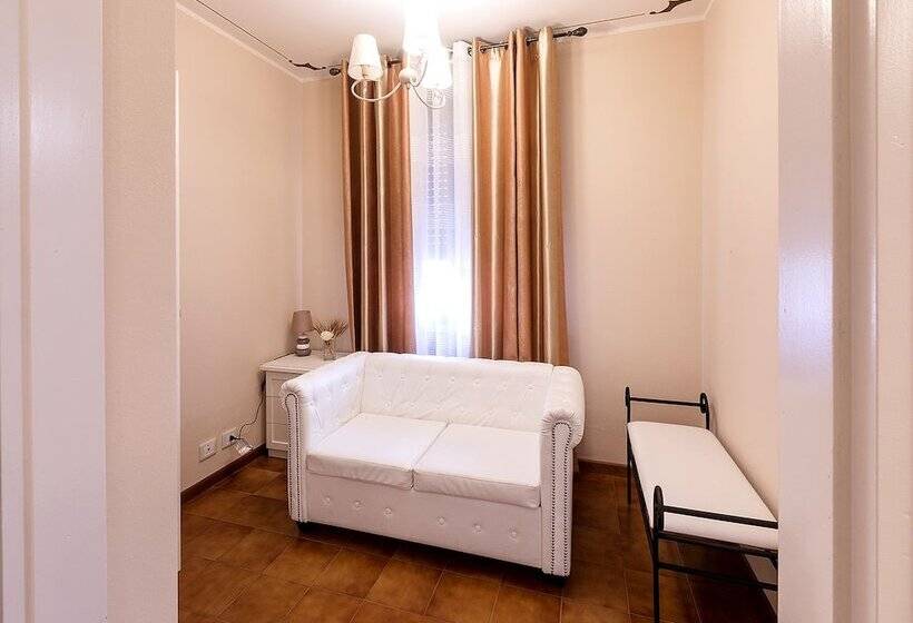 Номер Deluxe, Il Novecento