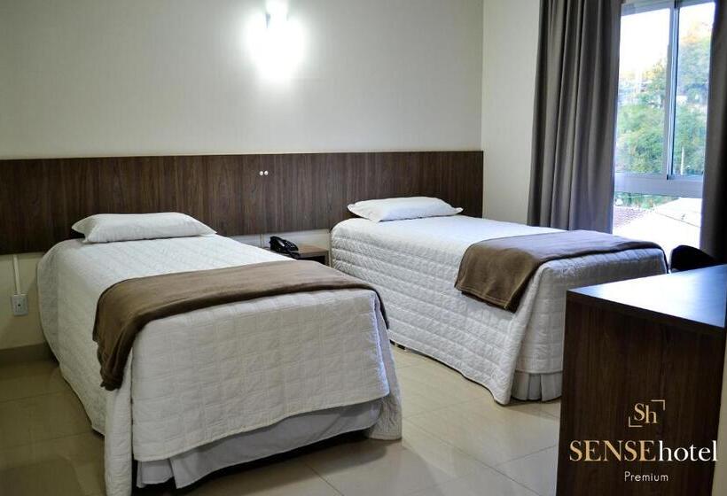 Номер Deluxe, Sense Hotel Premium