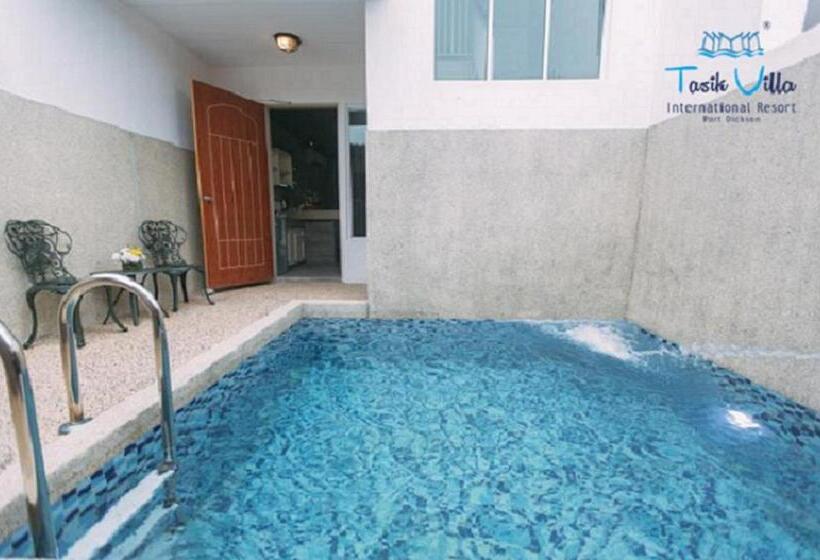 Вилла 2 Спальни, Tasik Villa International Resort