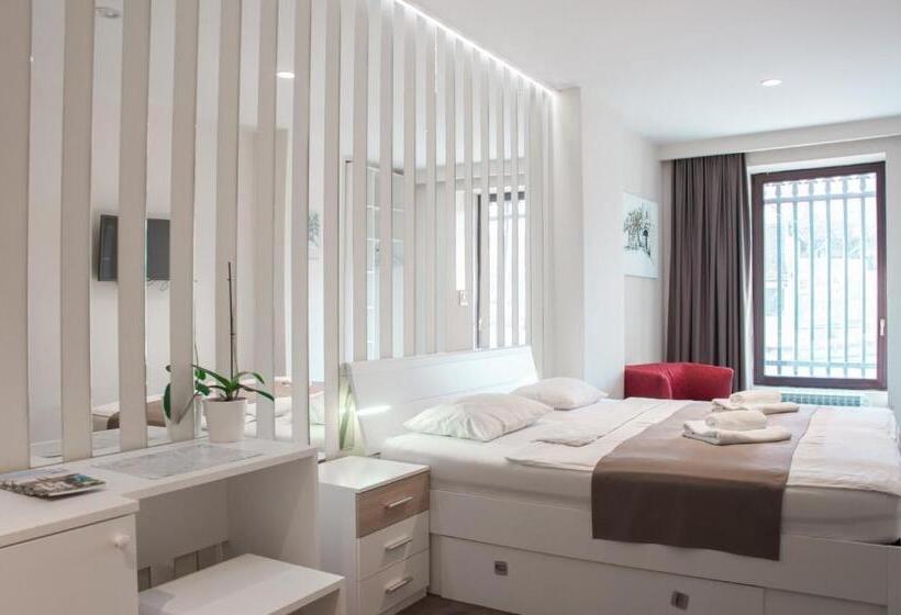 اتاق استاندارد, B&b Schlosser