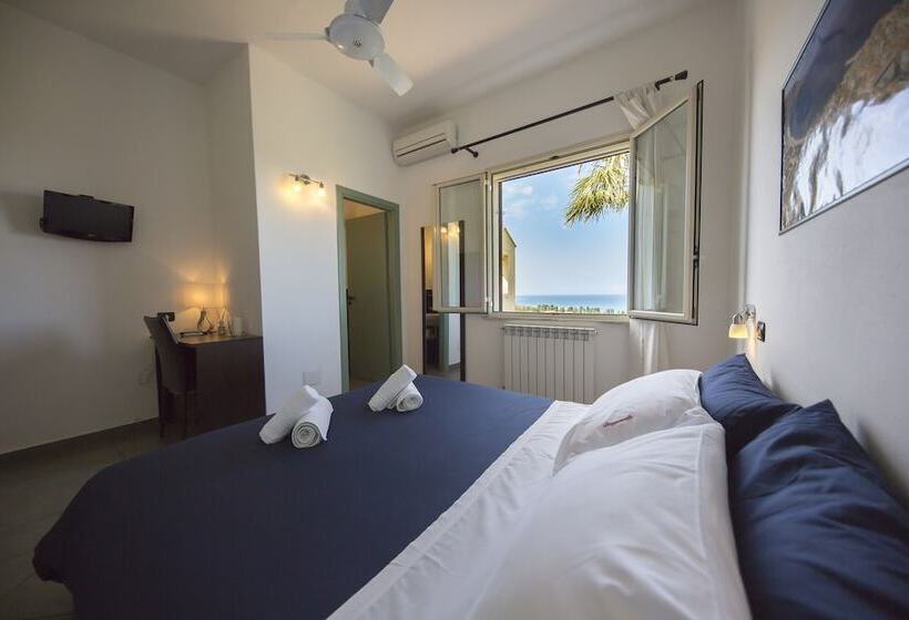 Номер Стандарт, Bouganville B&b