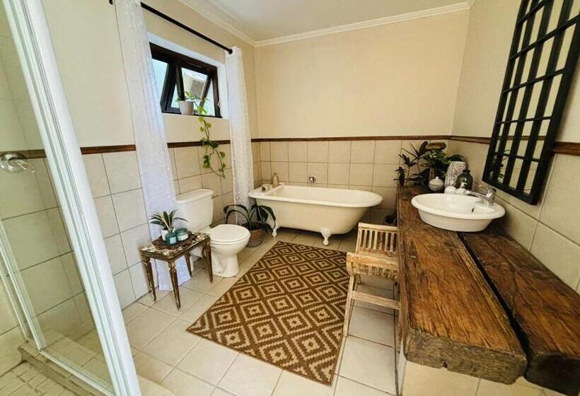 Номер Стандарт, Bliss In The Bay Guesthouse