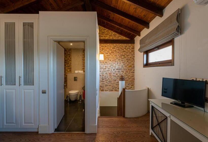 Люкс Повышенной Комфортности, Nymfasia Resort