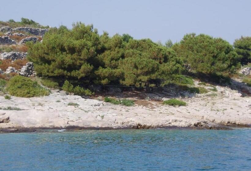 דירת חדר, Guest House Klaudija