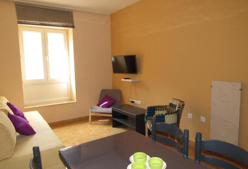 דירת חדר, Guest House Klaudija