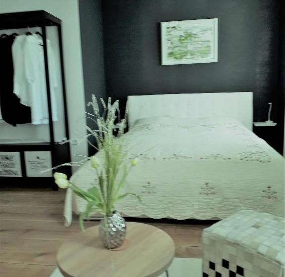 חדר משפחתי, Guest House Klaudija