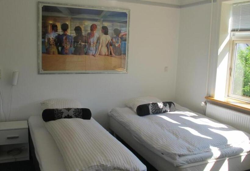 Номер Стандарт Совместная Ванная, Guesthouse Sharon Aarhus