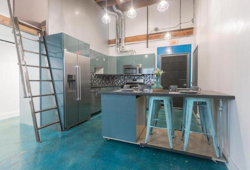 수피리어 스위트, House Of Trestles   Hostel