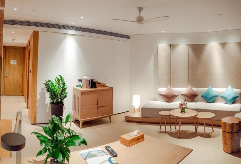 Люкс Панорамный Вид, Sanya Conifer Resort