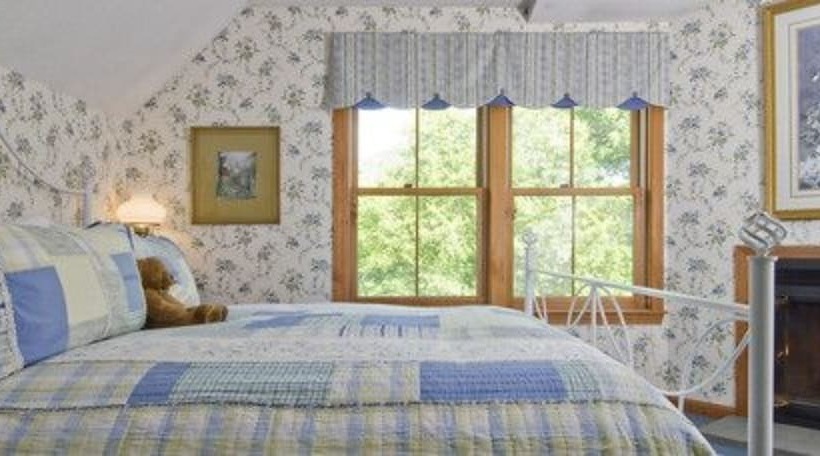 Номер Стандарт, Inn At Ellis River