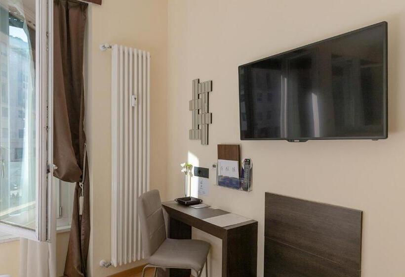 اتاق استاندارد, Aiello Rooms San Babila
