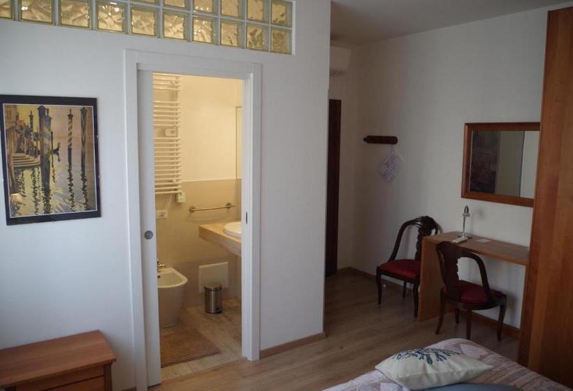 اتاق استاندارد, Alla Torre B&b