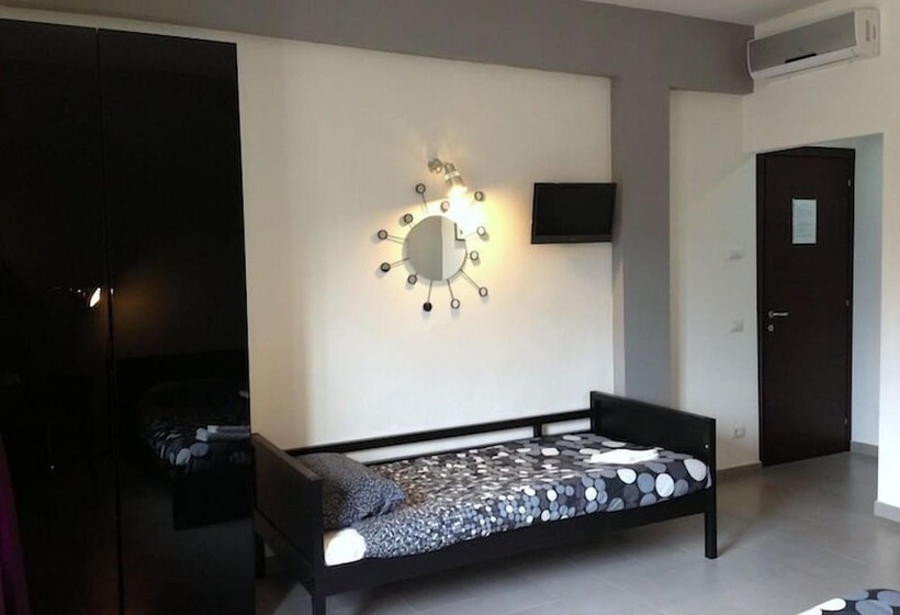 Quarto Quádruplo Estandar, Residenza Cerci
