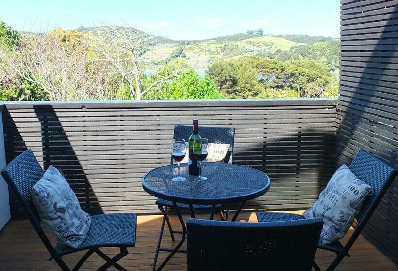 Апартаменты 2 Спальни, Le Chalet Waiheke Apartments