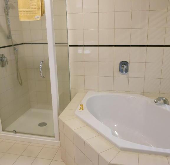 Апартаменты 1 Спальня, Ocean Breeze Resort Pauanui