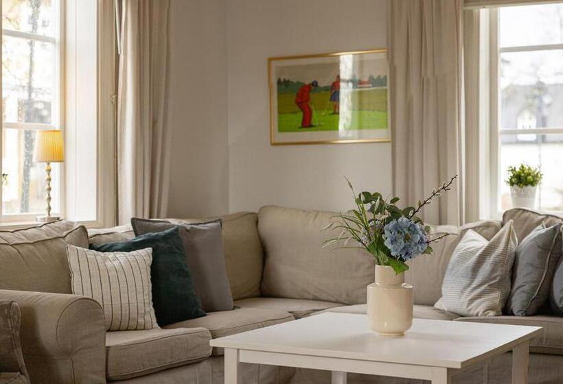 2 Bedrooms Suite Sea View, Ekerum Resort Oland
