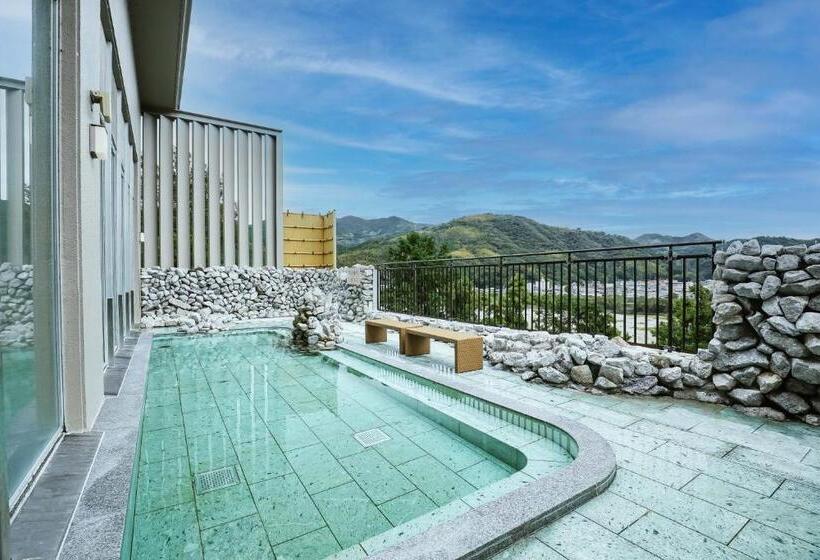 Номер Стандарт, Kamenoi Hotel Kochi
