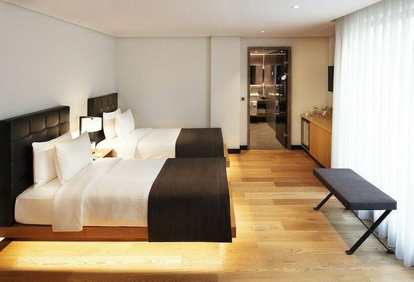اتاق لوکس با چشم‌انداز دریا, Metropolitan Hotels Bosphorus   Special Category