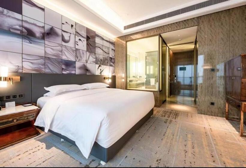Номер Стандарт Вид на Озеро, Wyndham Grand Suzhou Fenhu
